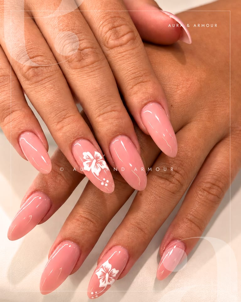 Peach pink gel with white hibiscus flower art